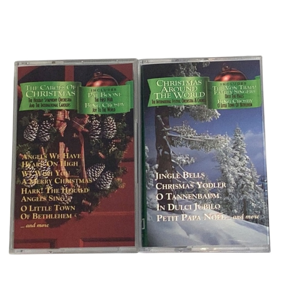 🍄 FREE with any purchase ⭐️ Bundle of Christmas Cassettes, 2pc